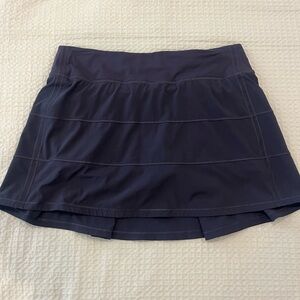 Lululemon pace rival skirt, 8 long